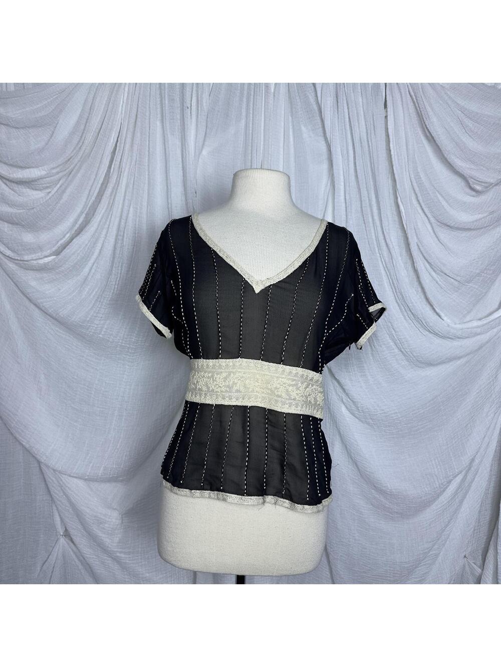 Vintage Indie Cottage Black Sheer V-Neck Cropped Top with White Waistband (L)